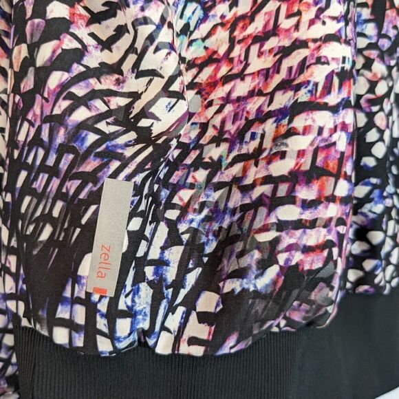 Zella Reversible Jacket  - Picture 5 of 10